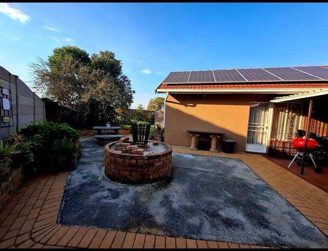 3 BEDROOM HOUSE FOR SALE IN SUNAIR PARK
